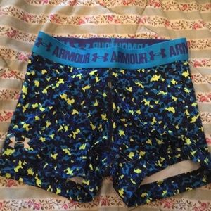 BNWOT Under Armour Heat Gear XS Spandex